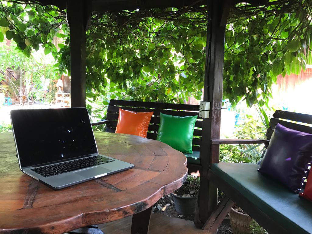 Siriwan Hostel Chiang Mai Dış mekan fotoğraf