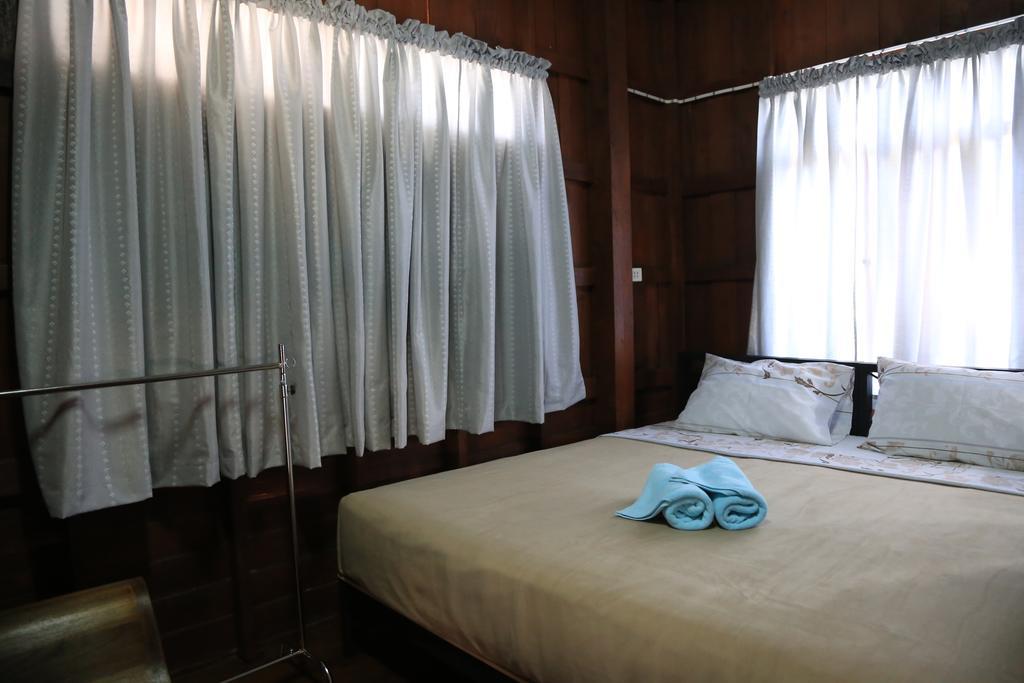 Siriwan Hostel Chiang Mai Dış mekan fotoğraf