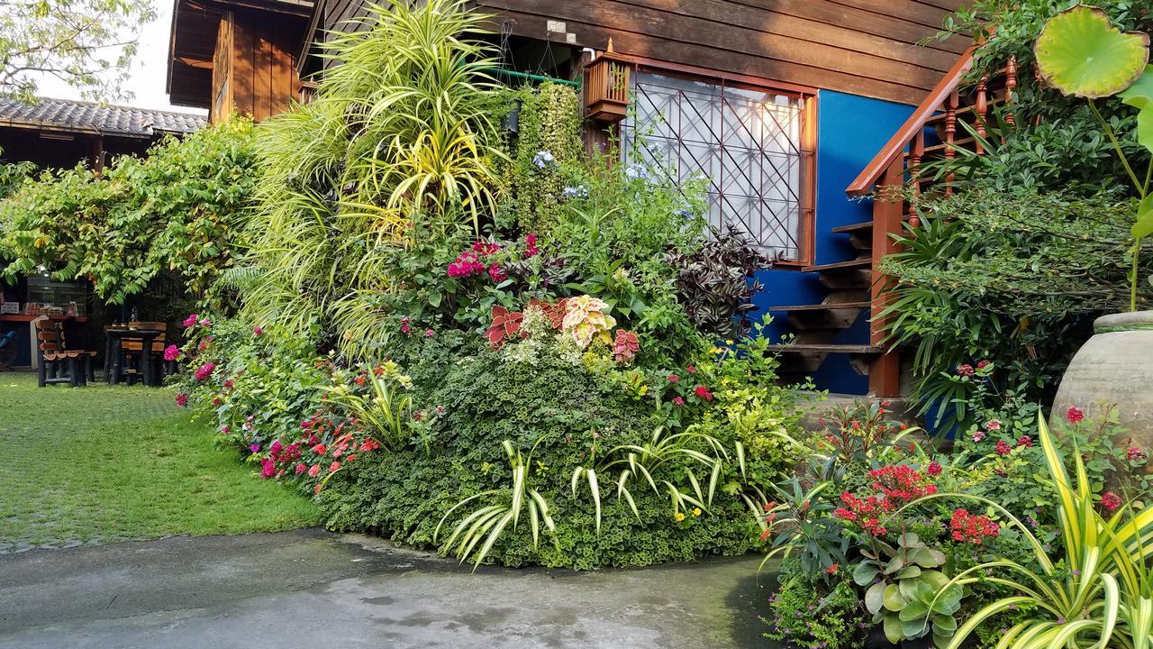Siriwan Hostel Chiang Mai Dış mekan fotoğraf
