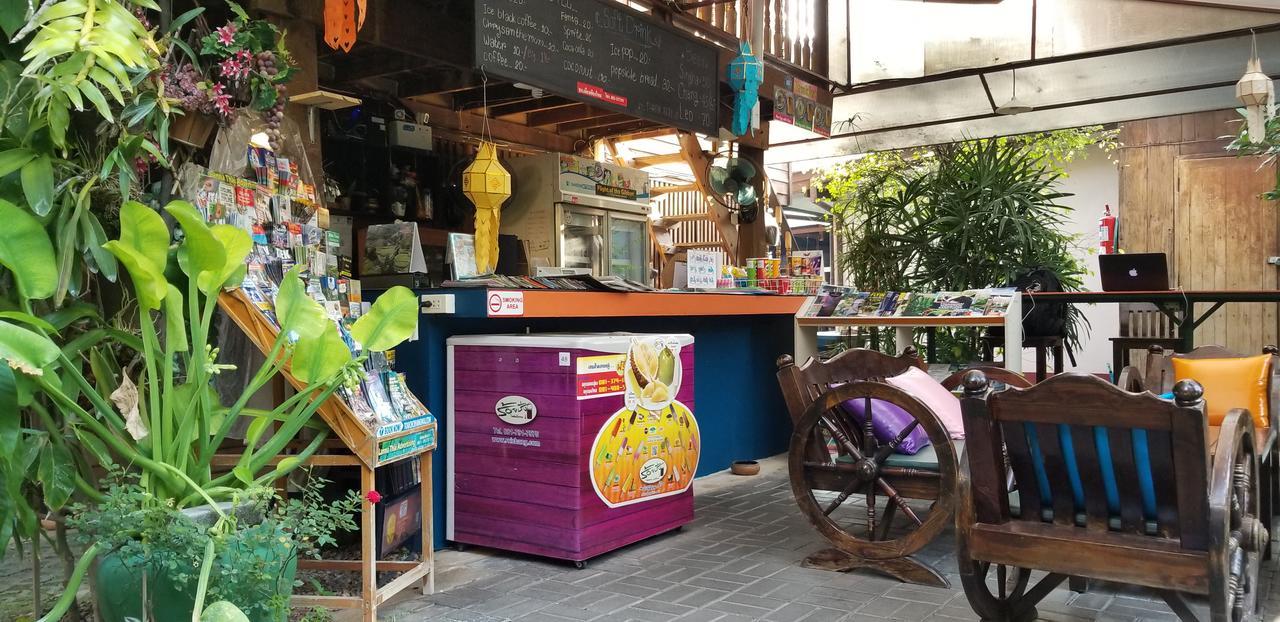Siriwan Hostel Chiang Mai Dış mekan fotoğraf