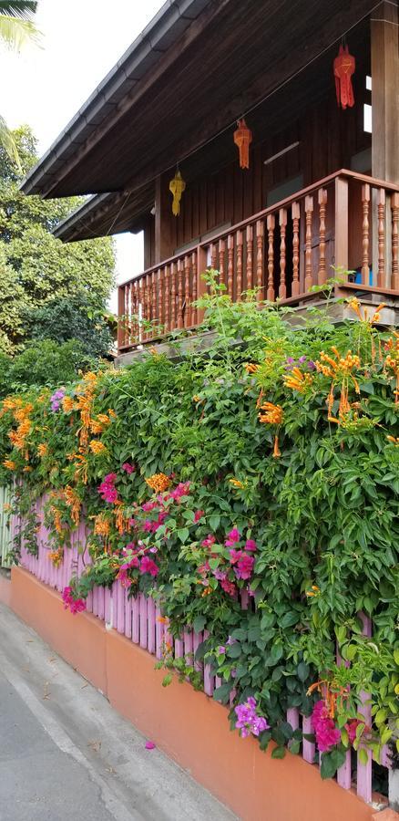 Siriwan Hostel Chiang Mai Dış mekan fotoğraf